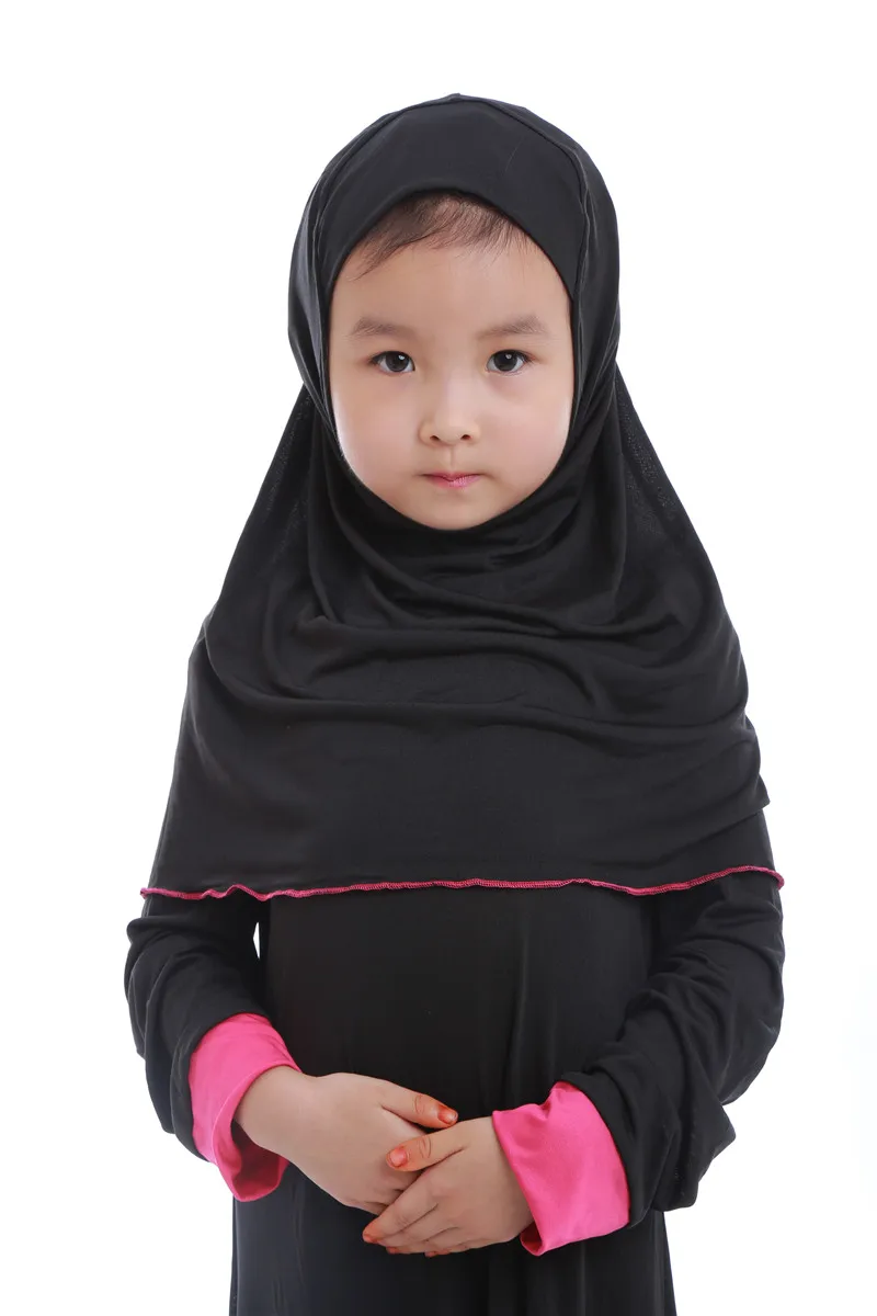 Girls' Prayer Set with Dress and Headscarf — Image 8