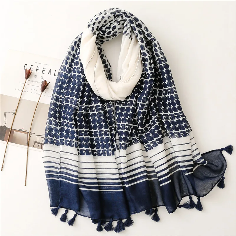 Lightweight Floral Hijab with Fringe