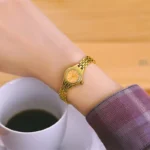 ساعة أنيقة — صورة 4