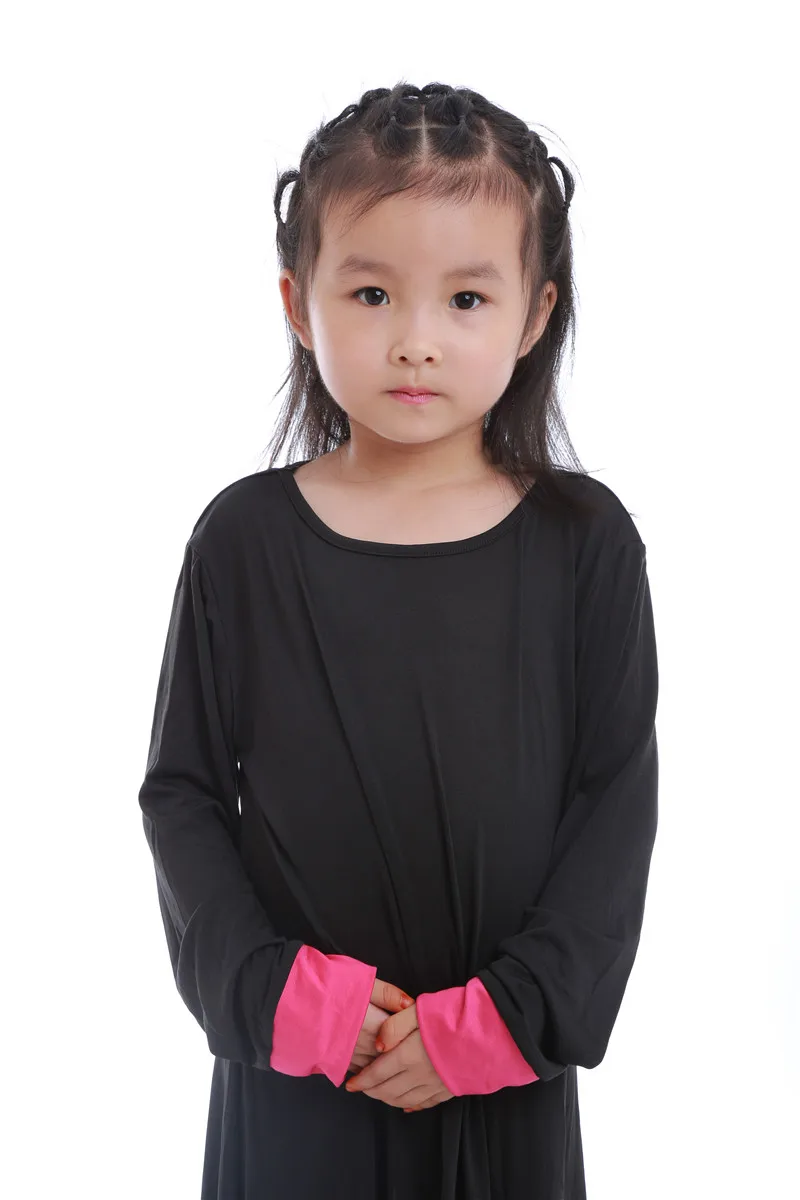 Girls' Prayer Set with Dress and Headscarf — Image 9