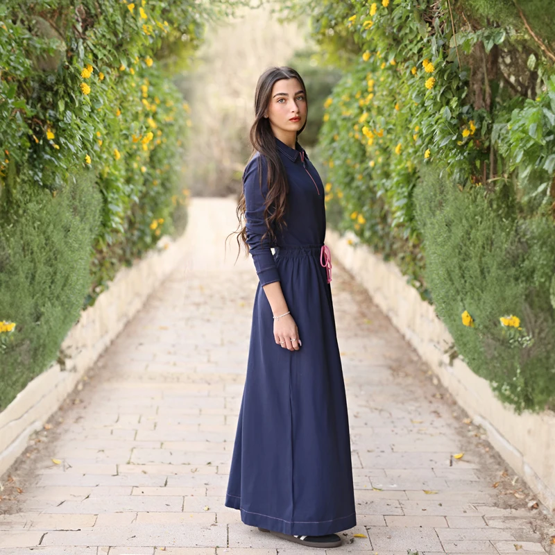 طقم سويت شيرت وتنورة طويلة للفتيات
