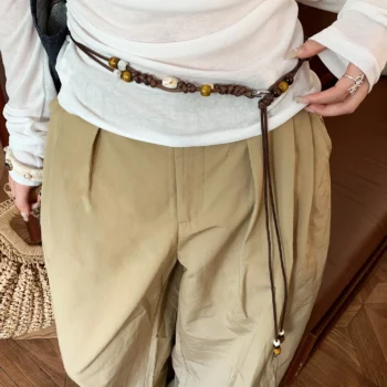 حزام بنقشة ورود بطراز كلاسيكي بسلسلة