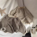 سويت شيرت أطفال بألوان هادئة للربيع — صورة 2