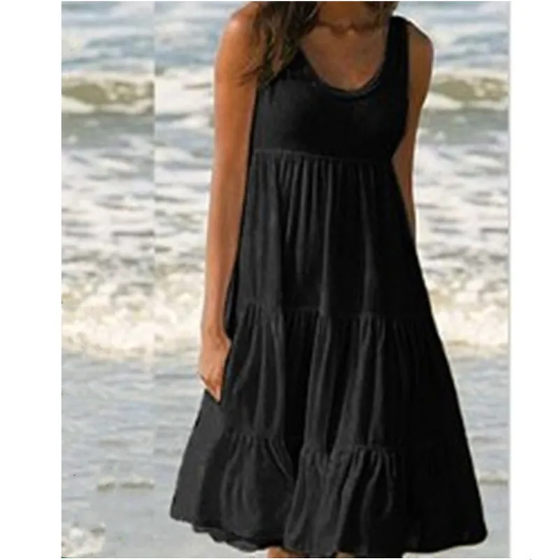 Short Boho Dress with Ruffles and Round Neck — Image 8