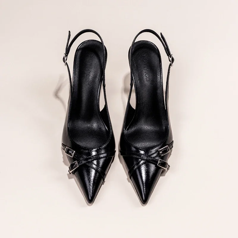 Pointed-Toe Shoes