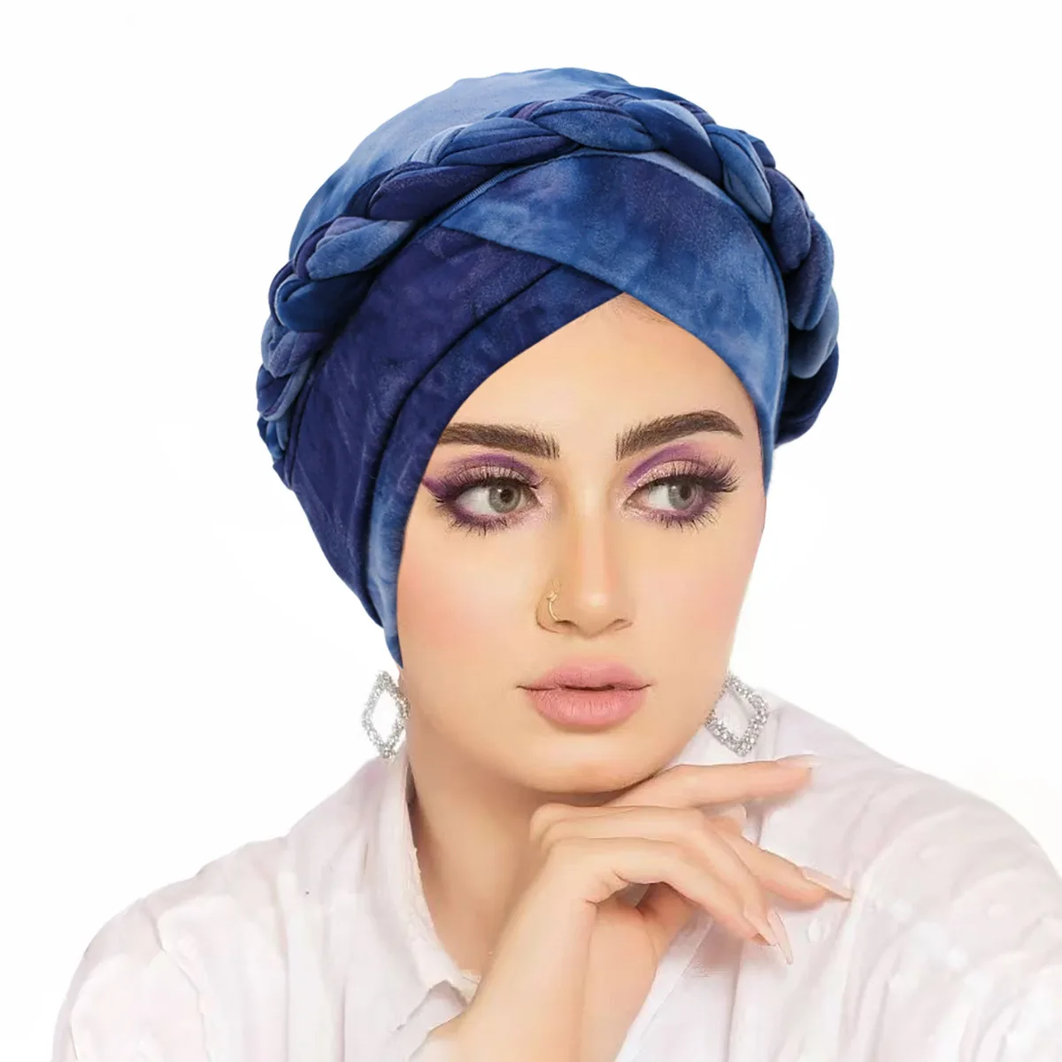 عمامة مطبوعة بضفيرة أمامية