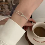 إسورة فضية بخرزات هندسية — صورة 6