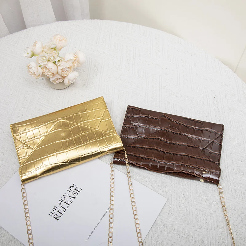 Gold and Silver Evening Bag for Occasions