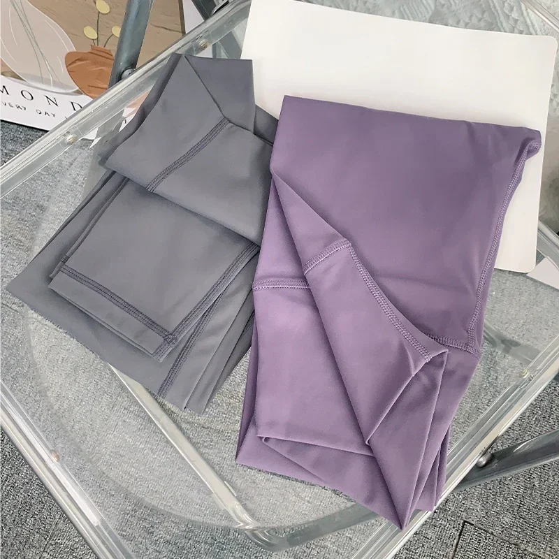 Seamless Hip-Lifting High-Waisted Leggings