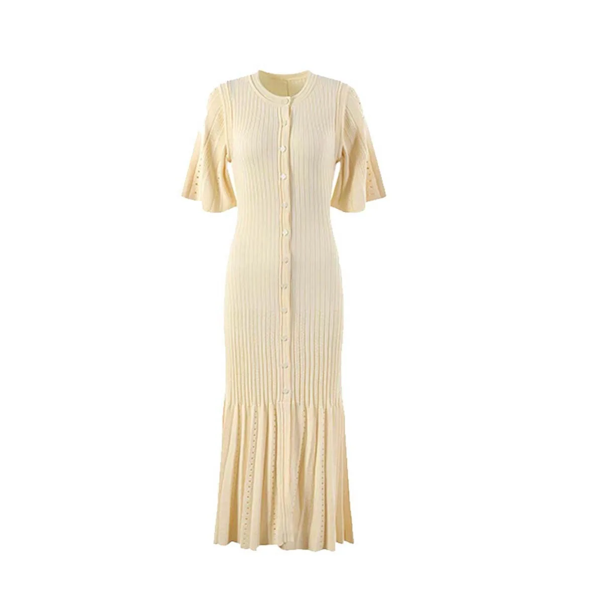 Elegant Figure-Hugging Dress