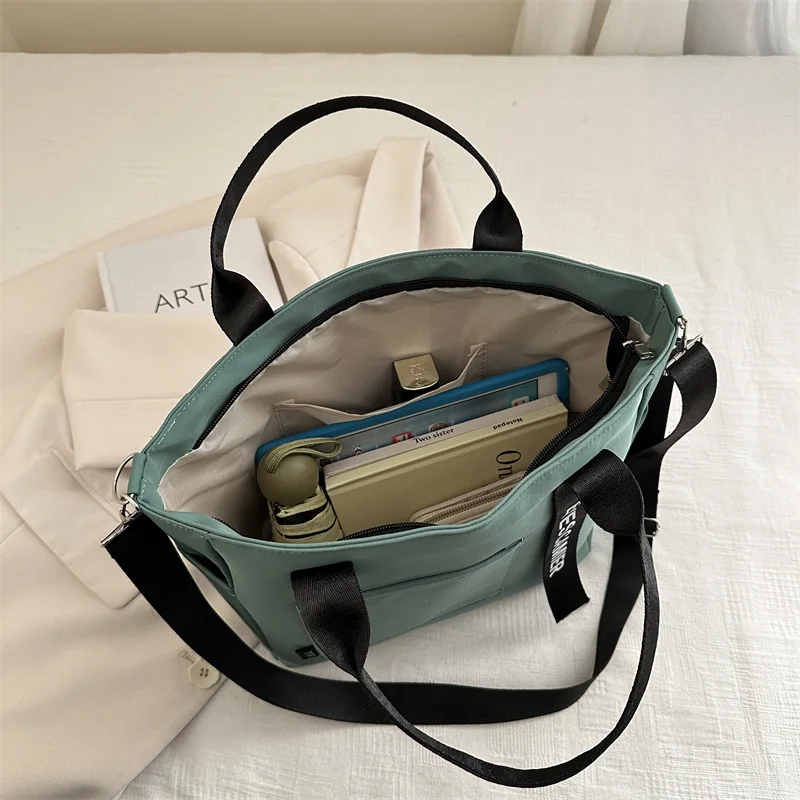 Large-Capacity Nylon Tote Bag