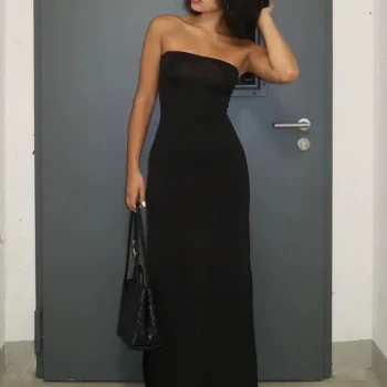 فستان سهرة أسود بأكمام طويلة