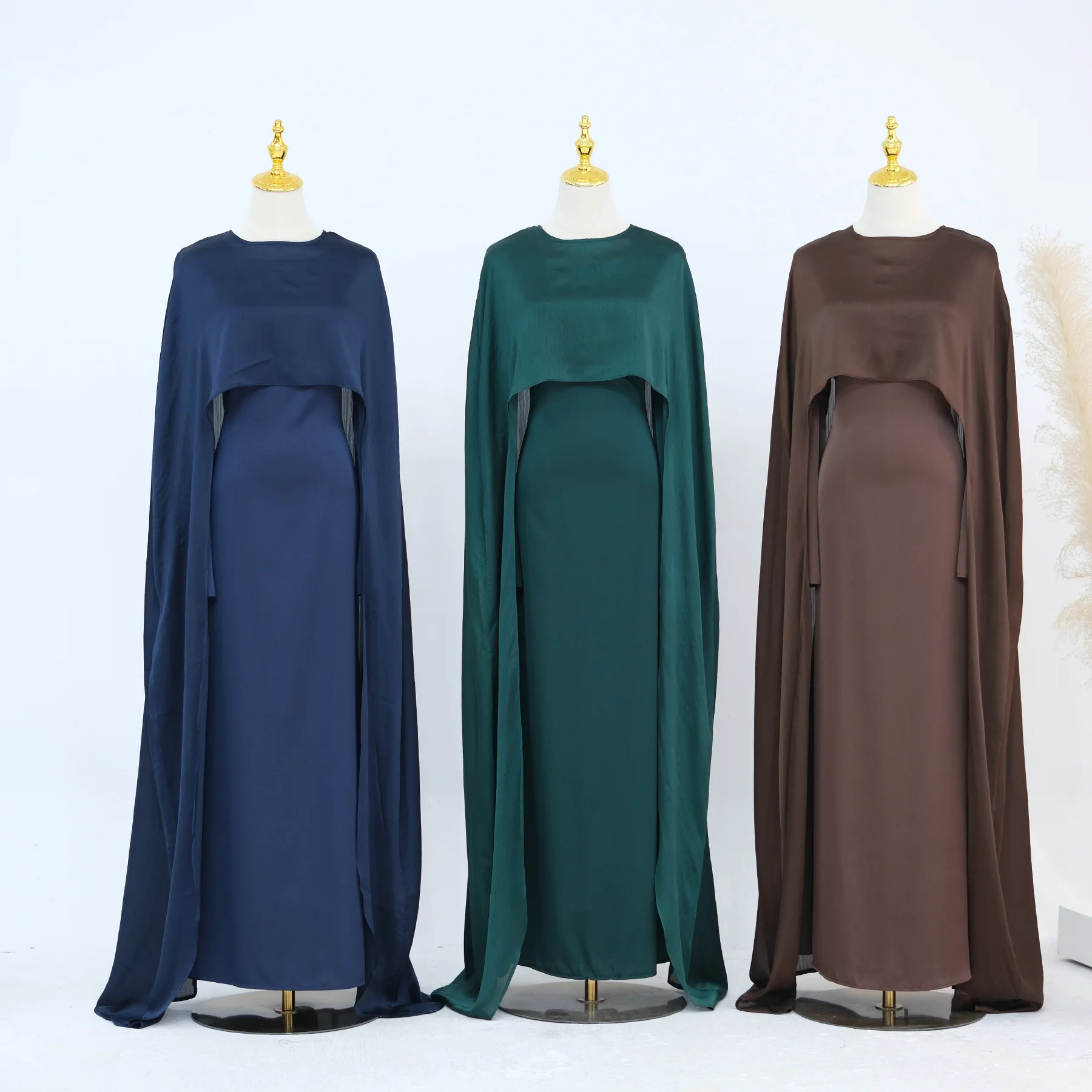 2-Piece Ramadan Abaya Set — Image 9