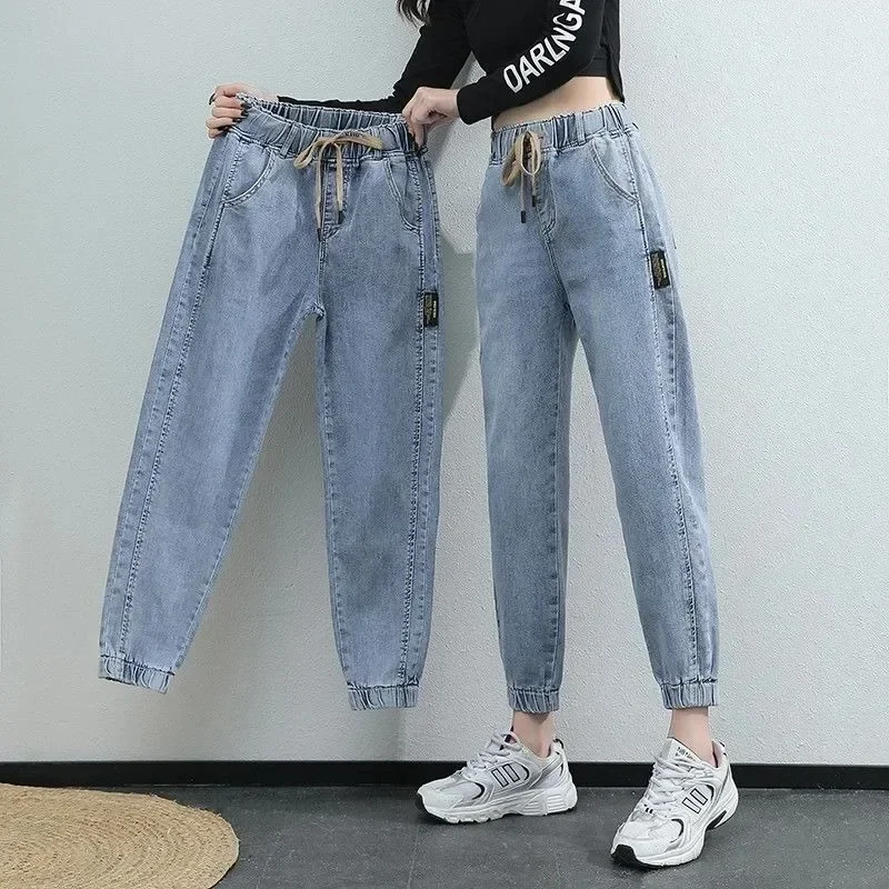 Korean-Style Autumn Jeans