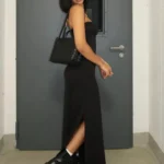 فستان سهرة أسود بأكمام طويلة — صورة 3