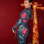 فستان ضيّق أنيق بأكمام طويلة — صورة 3