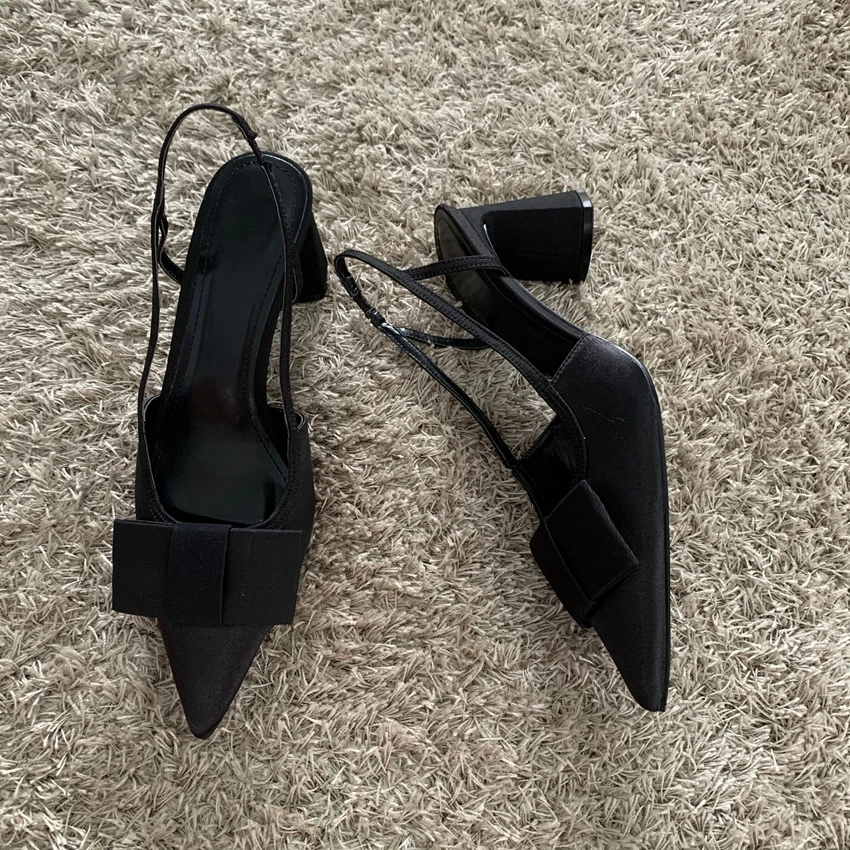 Elegant Pointed-Toe High Heels
