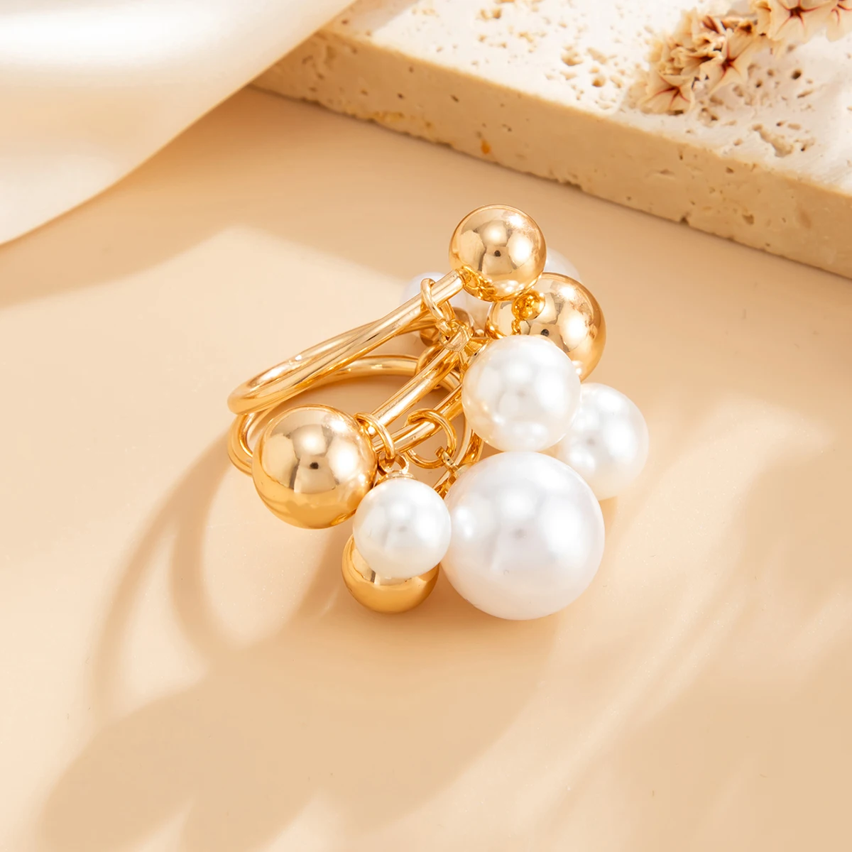 Retro Pearl Ring