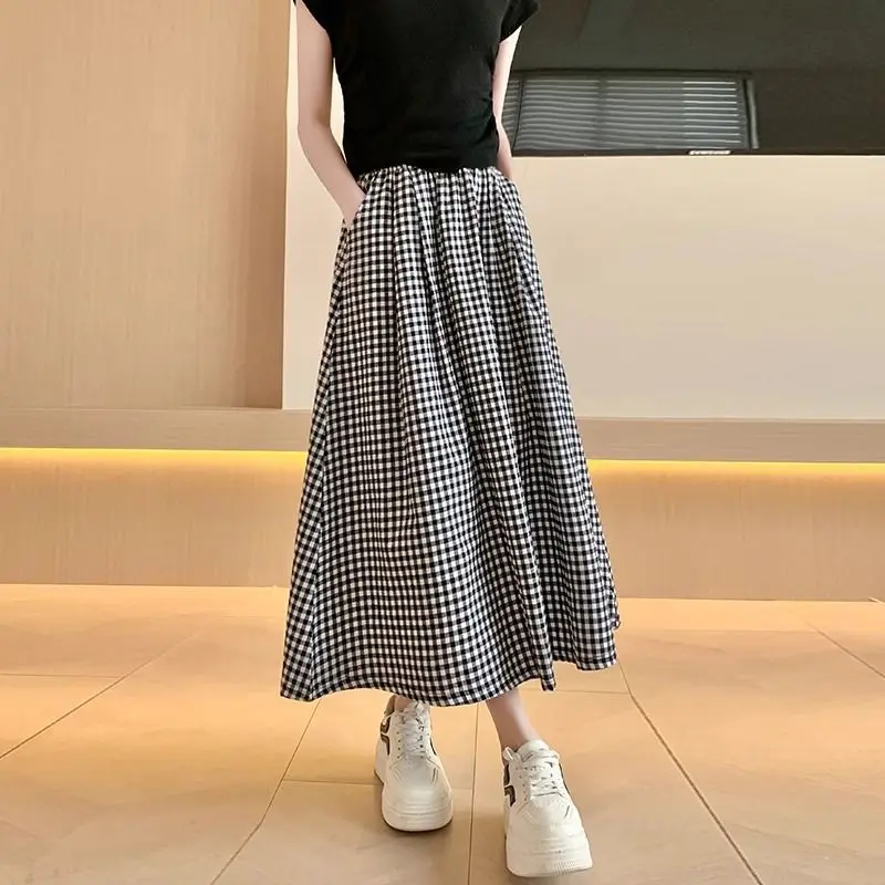 Black and White Plaid A-Line Skirt