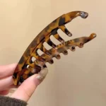 Fish-Shaped Hair Clip for Everyday Use — Image 4