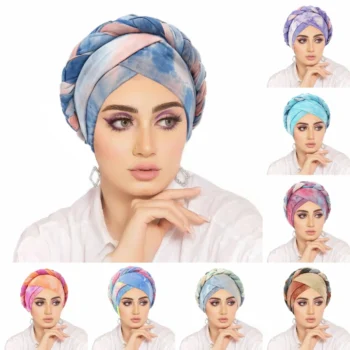 عمامة بوهيمية مطبوعة بضفيرة