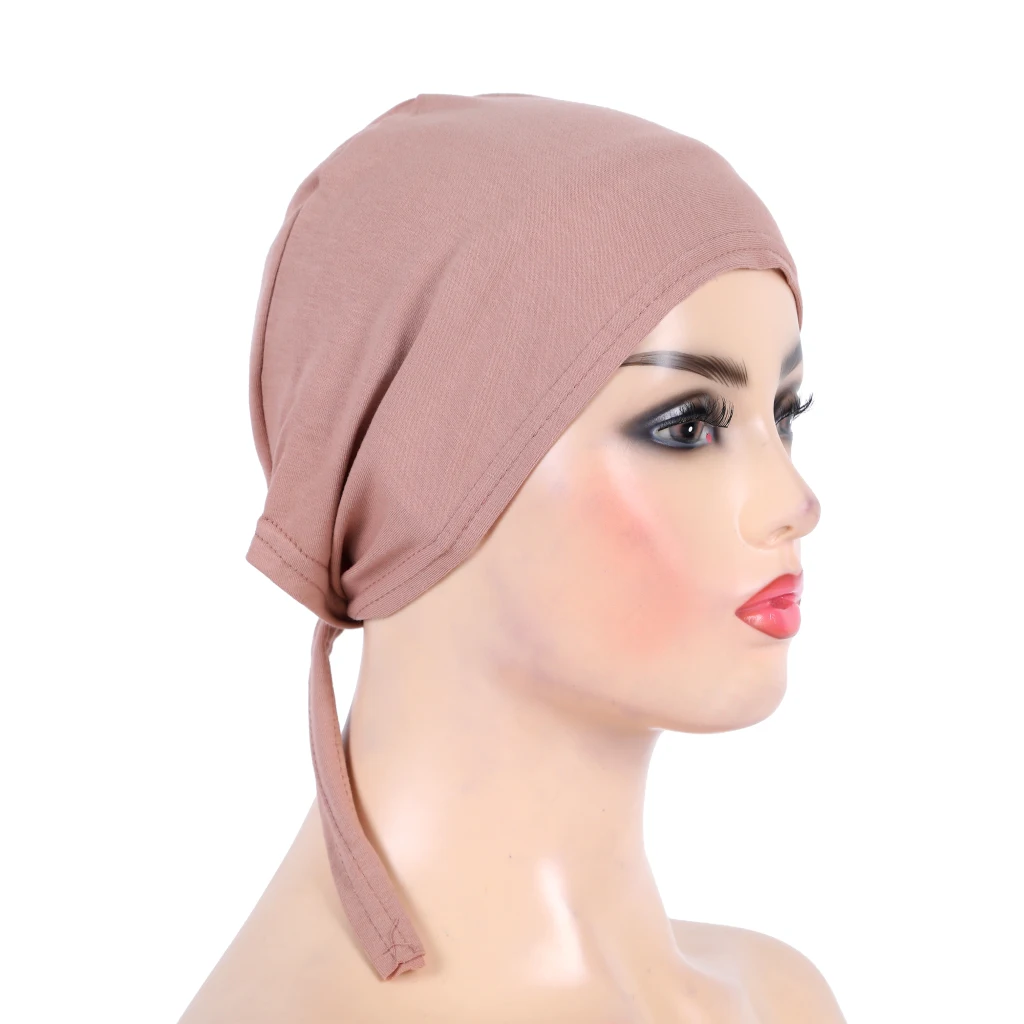 عمامة قطنية سادة برباط خلفي