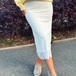 Fitted White Lace Maxi Skirt — Image 3