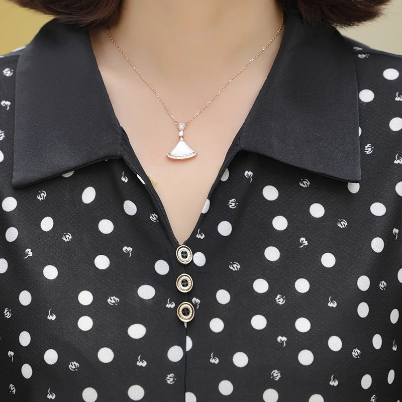 Summer Shirt with Turn-Down Collar