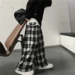 بنطال كاروهات رياضي — صورة 4