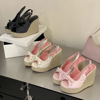 High Heels with Braided Straw Sole
