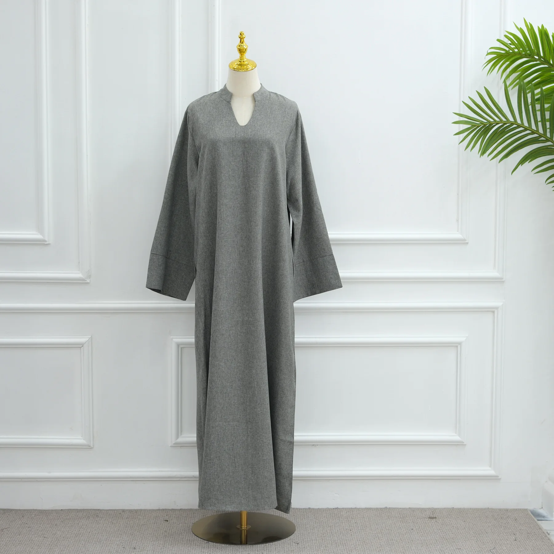Dubai-Style Modest Eid Dress — Image 35