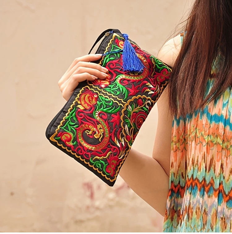 Heritage-Style Embroidered Long Wallet — Image 22