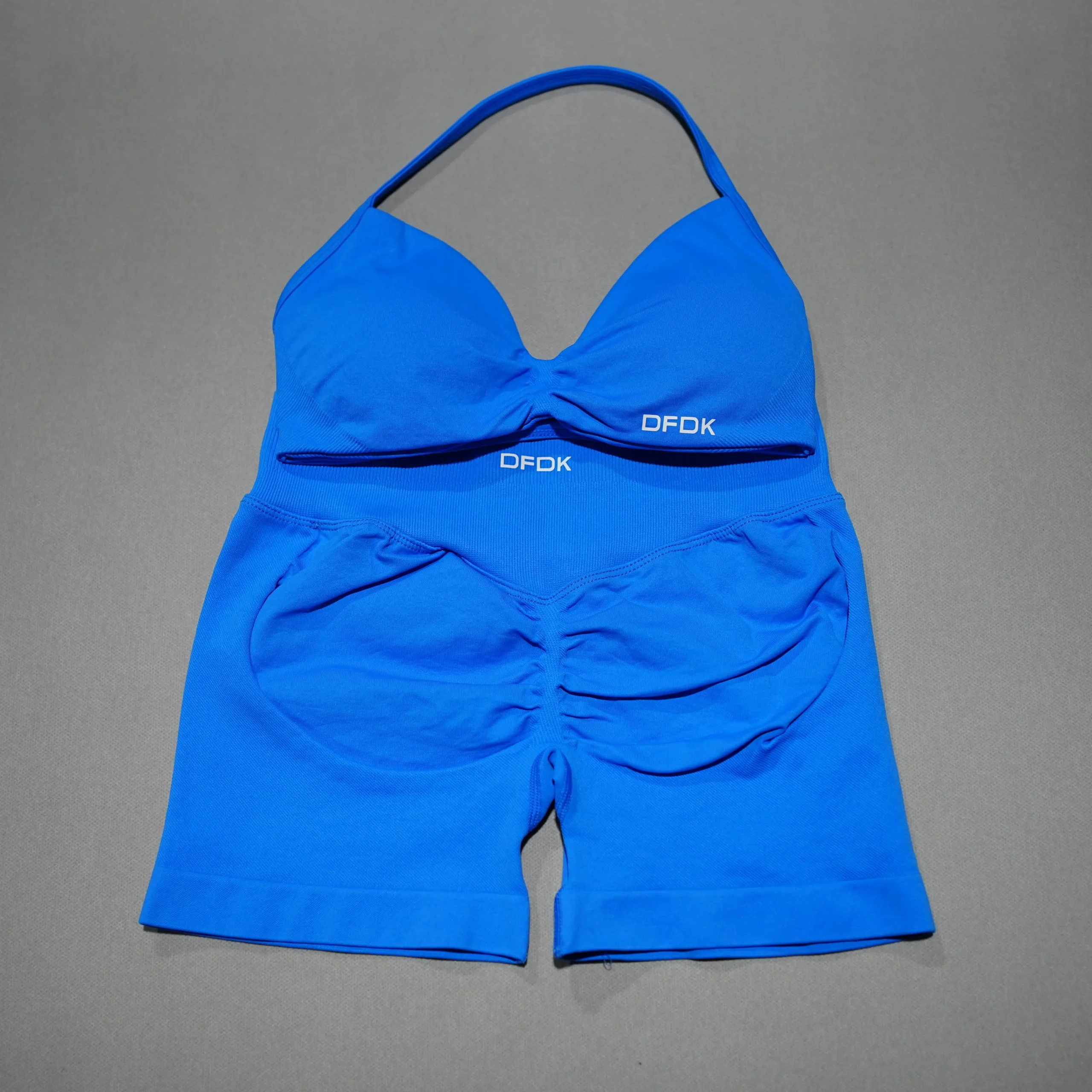 2-Piece Stretchy Sports Set with Front Tie