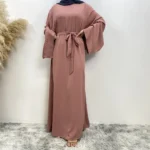 عباية عصرية بقصّة دبي — صورة 5