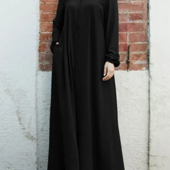 Black Abaya with Stand Collar and Zipper