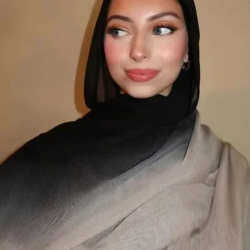 طرحة بتدرّج لونين