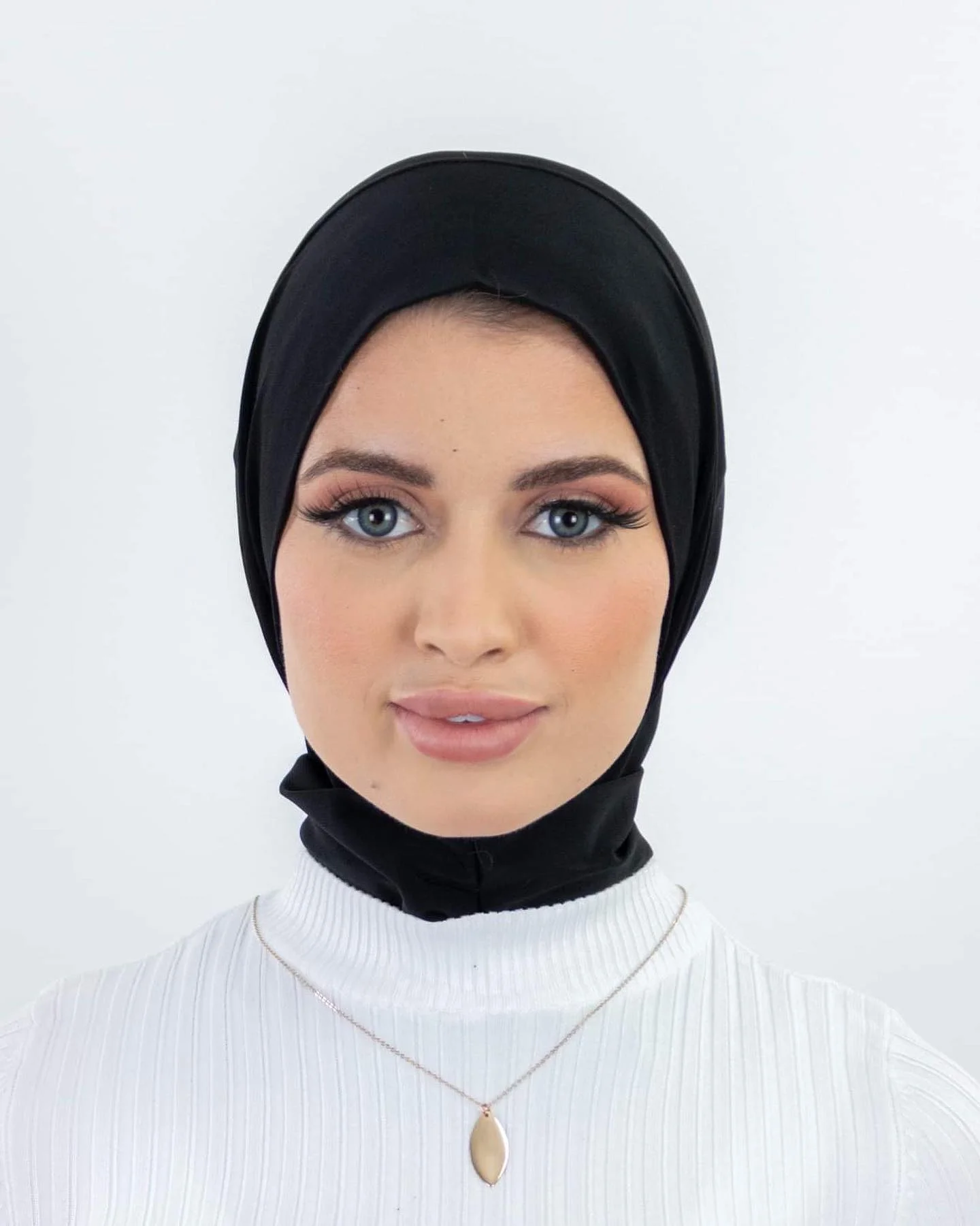 حجاب جاهز بتغطية كاملة