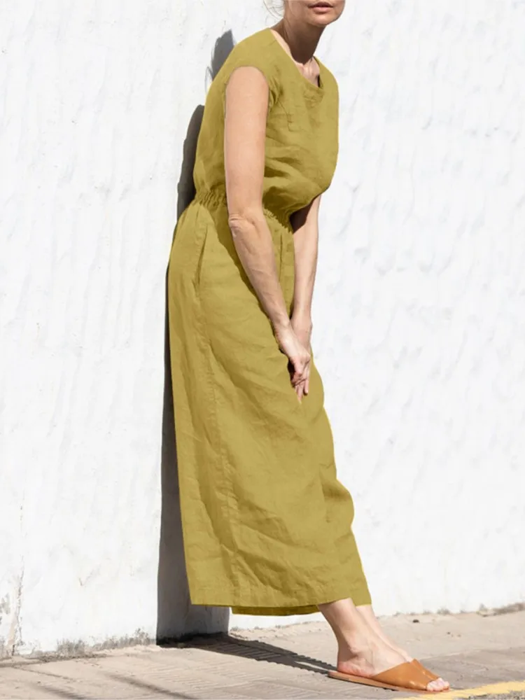 Solid Sleeveless Jumpsuit