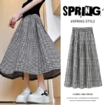 Black and White Plaid A-Line Skirt