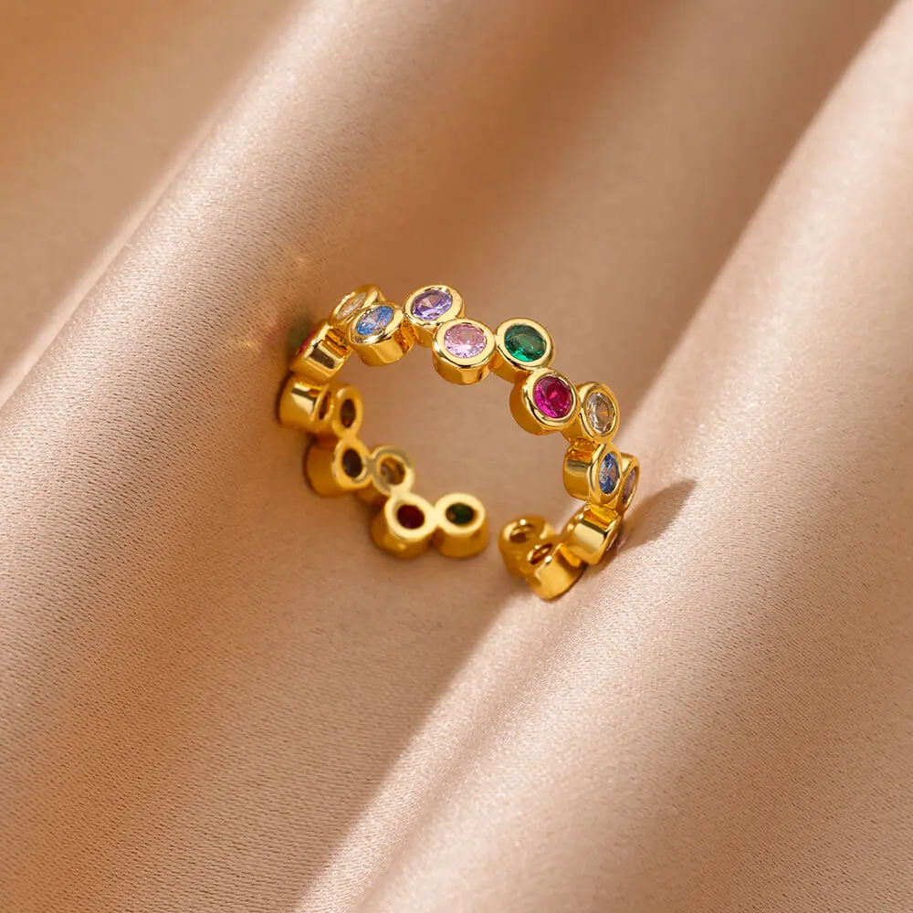 Geometric Heart Ring with Zircon