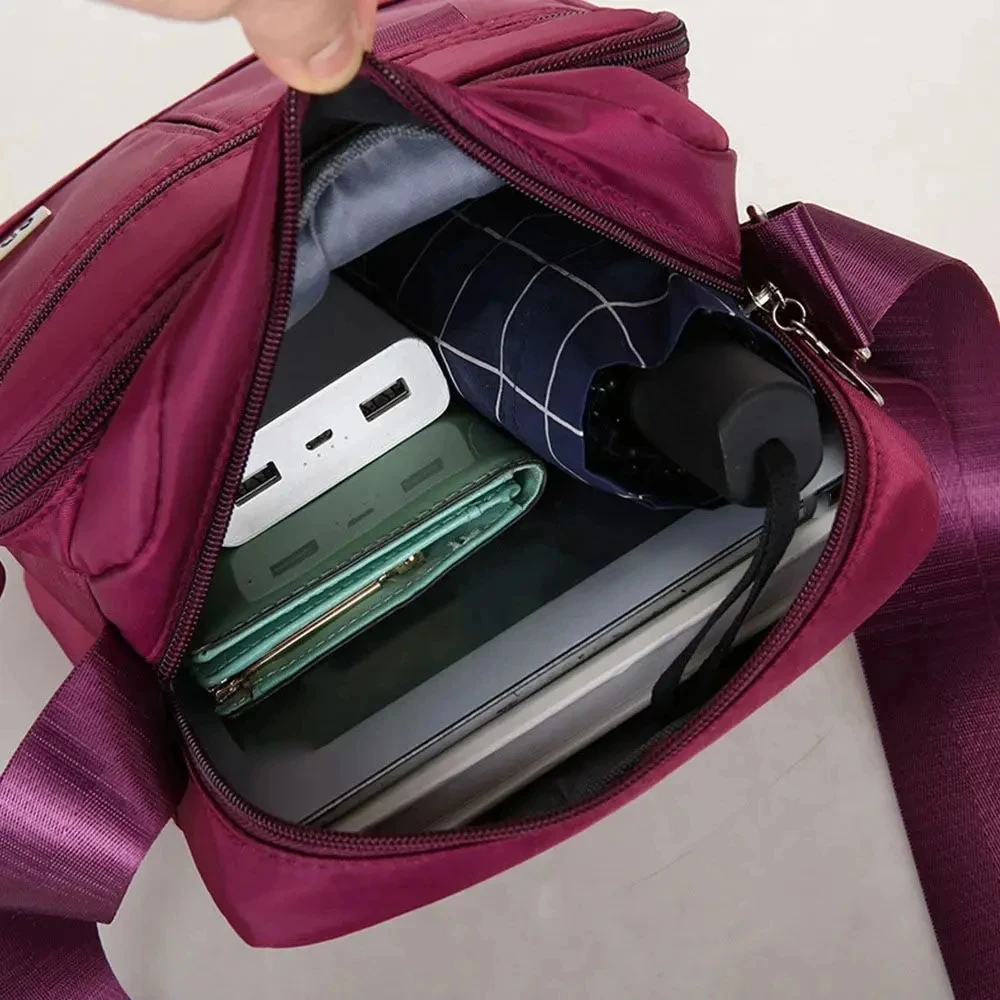 Small Shoulder Bag with Coin Pocket