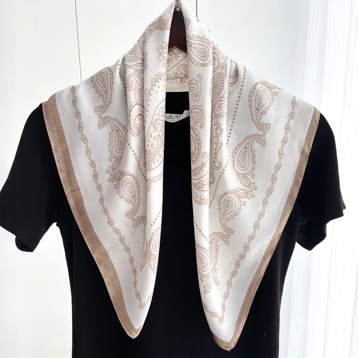 طرحة سادة — صورة تفصيلية 13
