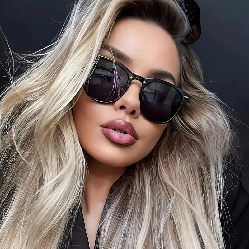نظارة شمسية مربّعة بإطار عريض