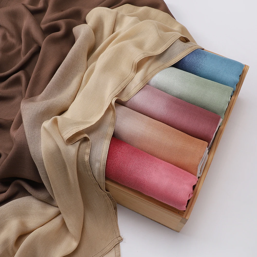 طرحة بتدرّج لونين