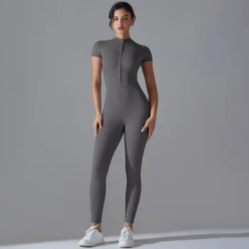 Short Suit with Zipper