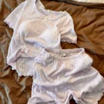 بيجامة بنقشة ورود مبطّنة — صورة 6