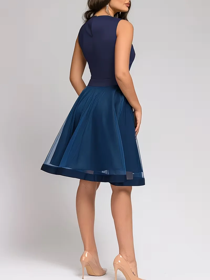 Elegant Sleeveless Round Neck Summer Formal Dress