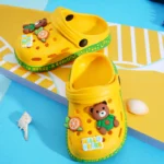 شبشب بنقشة كرتونية صيفي للأطفال — صورة 3