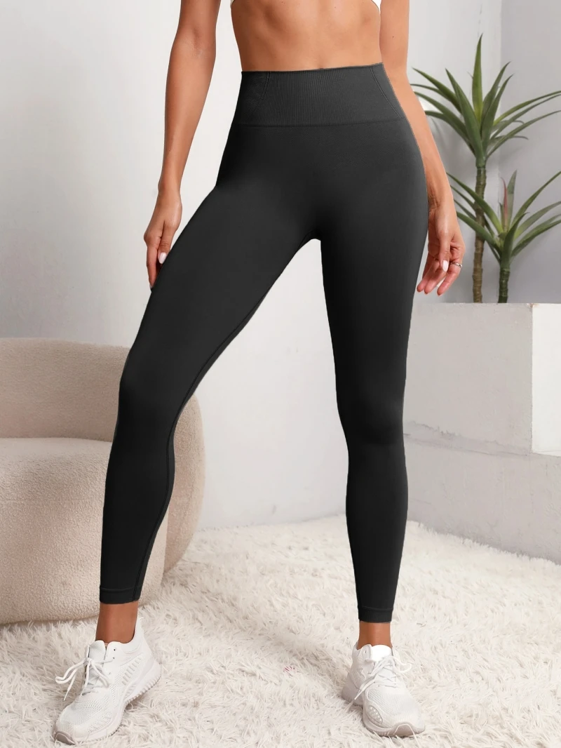 Seamless Hip-Lifting Sports Leggings