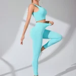 طقم رياضي بلا خياطات مريح — صورة 5